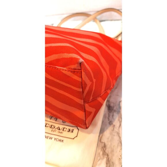Coach F23283 Zebra Print Canvas Tote Bag - Picture 4 of 16